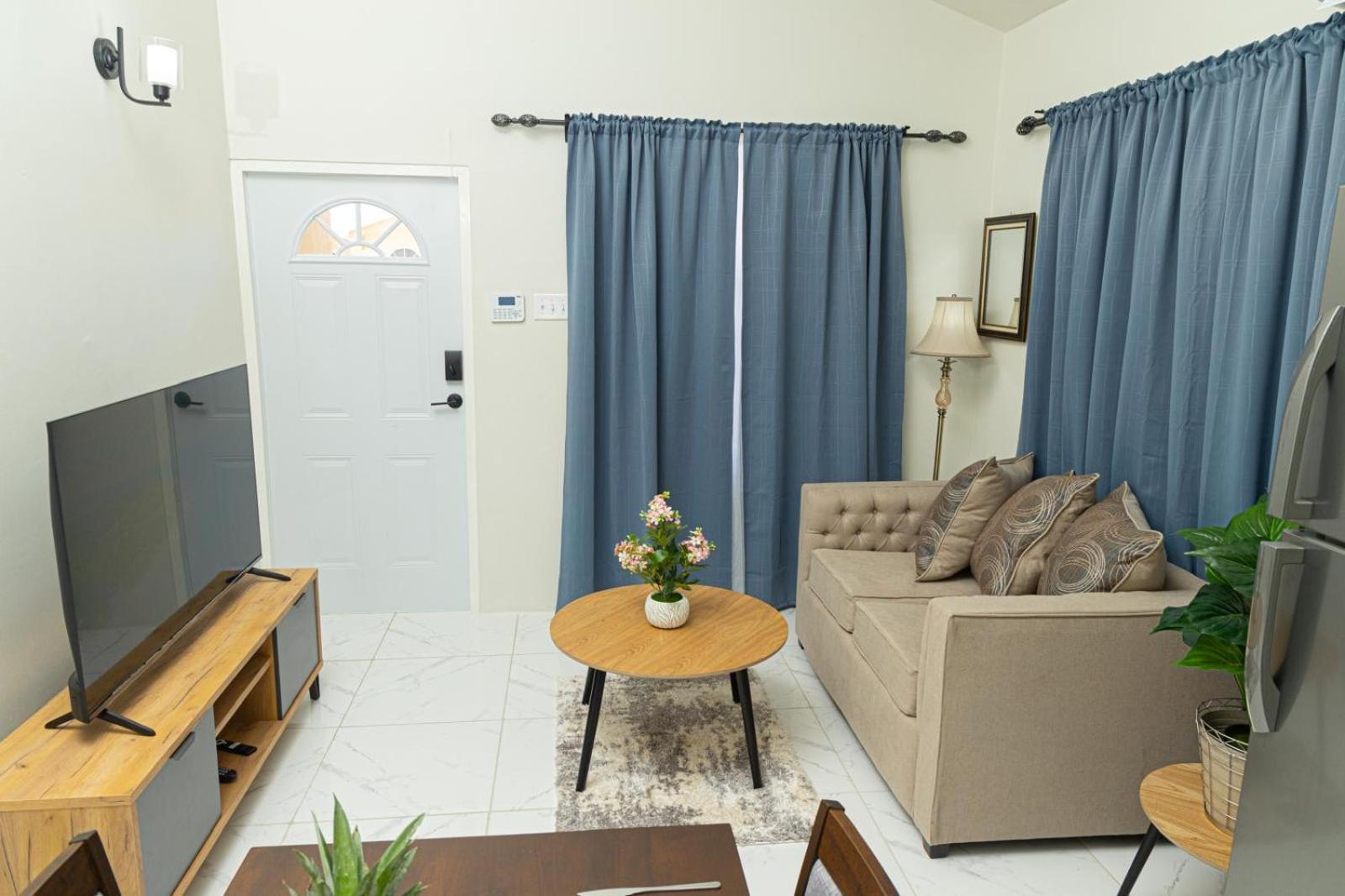 Phoenix Park Villas - Portmore - 10Mins To Beach Eksteriør bilde